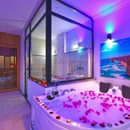 Bond Villa Kalkan