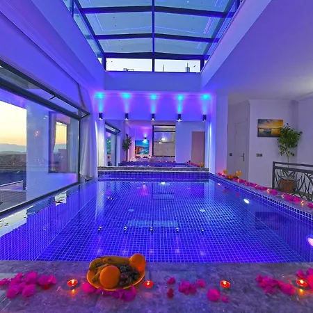 Bond Villa