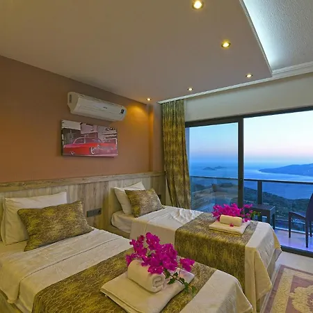Bond Villa *