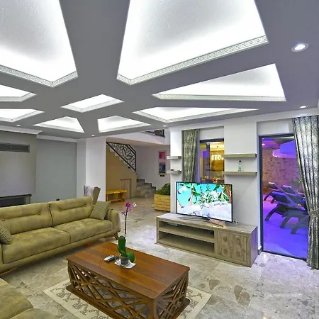 Bond Villa