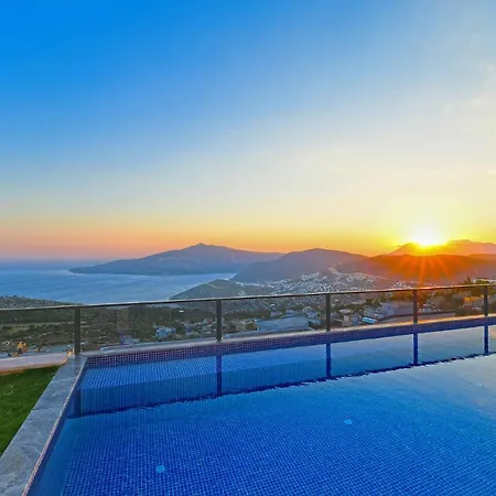Bond Villa