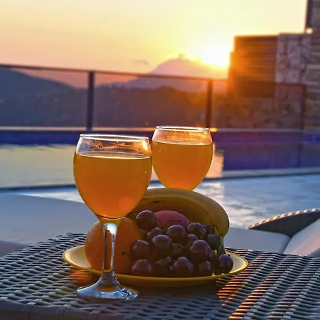 Bond Kalkan