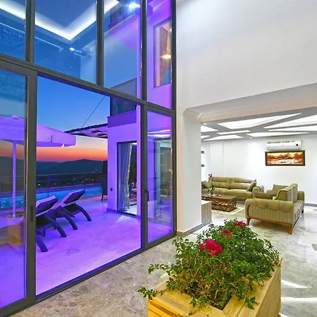 Bond Kalkan